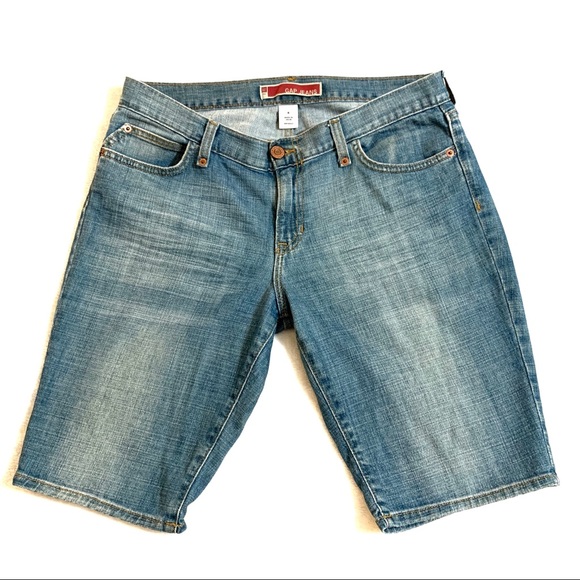 GAP Light wash jean shorts Sz 8 - Picture 3 of 6